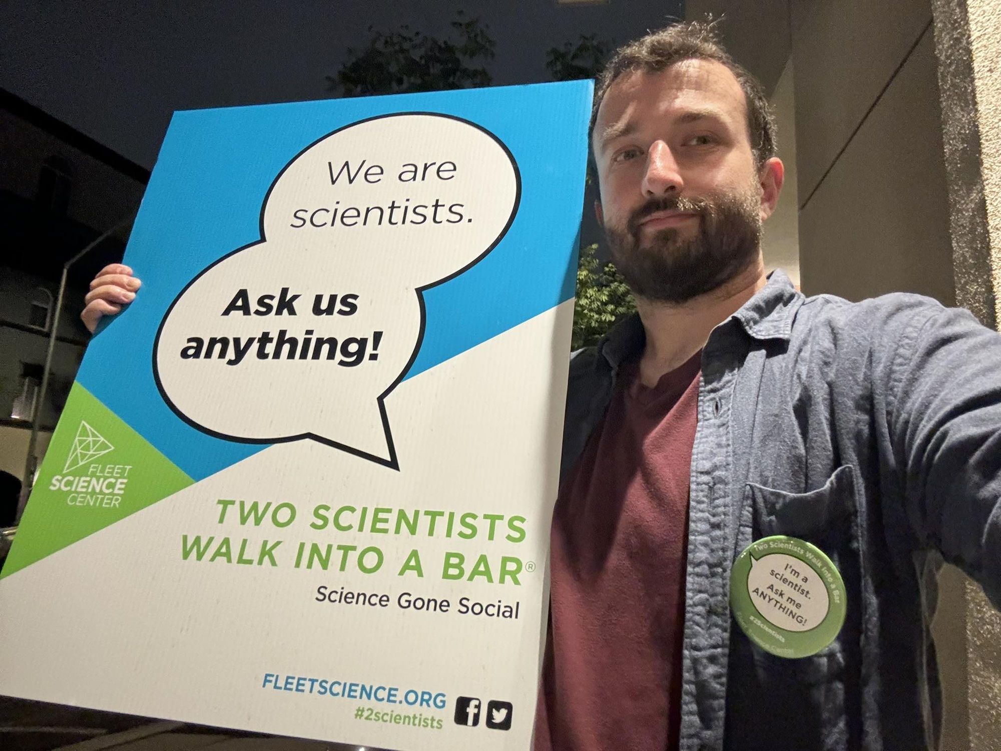 Eric Leonardis at Two Scientists Walk Into A Bar